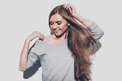 「鎖骨」の位置を意識するだけ！姿勢矯正でスリムボディ♡