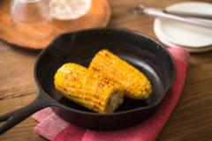 茹でるよりずっとおいしい！プロ級「焼きとうもろこし」の作り方