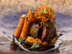 圧倒的な人気をほこる広尾・日赤通りの隠れ家イタリアン『イル テアトリーノ ダ サローネ