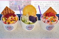 クルクル巻きのキュートなアイスクリーム屋さん「スイートクリームス」