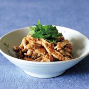 日本酒派のあなたに！キレイを支えるおつまみ～蒸し鶏としめじのごま和え～