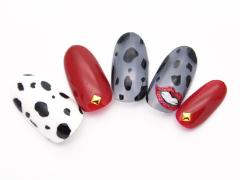 テーマは“ダークダルメシアン”！【365日ネイル】 |