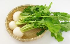 妊婦さんにもおすすめ！ 生でどっさりかぶの葉ごはん