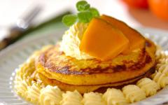 今年のハロウィンはこれで決まり！ カボチャのパンケーキ
