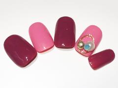 大ぶりアクセ風のパーツをワンポイントに【365日ネイル】 |