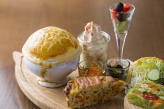 ハイブリットスイーツって？一度に3種のスイーツが味わえる北欧風カフェ