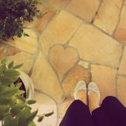 『地味スゴDX』で話題！恋に効く「ハートスポット」13