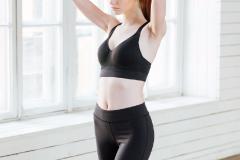 その腹筋運動で“くびれ”はできない？ほっそりウエストをつくる運動のコツ