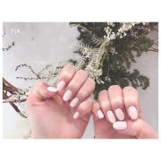 ワンカラーでお洒落に仕上がる♡この冬注目のネイルポリッシュ品番大紹介