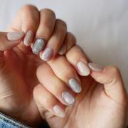 セルフネイル派さん必見！冬ネイルは「くすみカラー」が可愛い♡