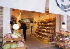 ピンクのポテトサラダって作ったことある？めずらしい野菜も手に入る八百屋