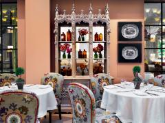 個性的な空間で楽しむアフタヌーンティー！ フードがおいしく、ヘルシーなセットもあると