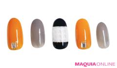 浮かび上がるように際立つ、大人の「千鳥格子」ネイル | lMAQUIA