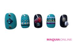 大胆なストーン使いで、モダンに昇華させた「ノルディック」ネイル | lMAQUIA