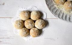 バター不使用なのにサクほろっ！ 自然な甘さがおいしい「スノーボールクッキー」【今日の