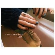 ショートネイルだから可愛く決まるの♡大人のちび爪カタログ