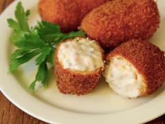 ひと工夫でプロの味！ 身近な材料だけで「自家製カニクリームコロッケ」が劇的においしく