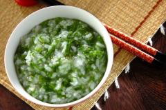 楽ちんなのに美味しい！ 炊飯器で七草粥