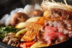 すき焼きのシメの新定番!? お肉の旨みたっぷりの和風カルボナーラ！