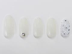 大晦日には、まっさらな気持ちと指先で今年を振り返る【365日ネイル】 |