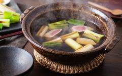 お鍋の新定番レシピ！とろ～り、やわらか「ねぎま鍋」の作り方