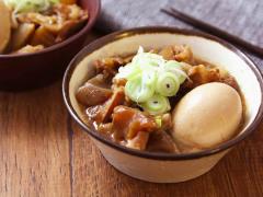 とろっとろ絶品！家でもおいしく作れる「牛すじ煮込み」の作り方と、余ったときに役立つ