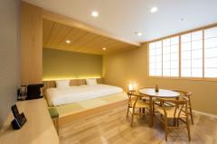 関西初「銀魂」コラボルームが登場、土方＆沖田がお出迎え