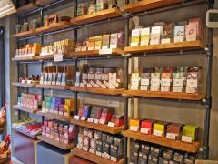 今年のバレンタインは少し変わったチョコを！個性派から王道まで揃う専門店