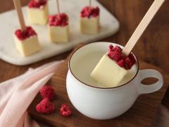 ミルクに溶かすだけで魅惑のホットドリンクに変身！簡単かわいい「ホットチョコレートス