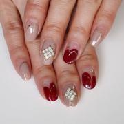 ボルドー×ベージュがシック！ 大人のバレンタインネイル【ギ☆のセルフネイル手本帖】