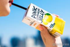 SNS世代のリアルな声を徹底リサーチ＆商品化　モデルプレス初のコラボドリンクを発表