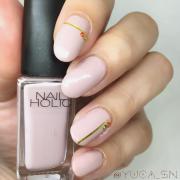 シンプルなのにお洒落！ラインテープを使った上品ネイルデザイン8選