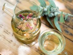 ジャスミン茶ゼリーで巡り美人 ～女子力を高めるかんたん薬膳生活～