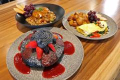 ほかでは食べられない！バサルトレストランに朝食＆ランチメニューが登場