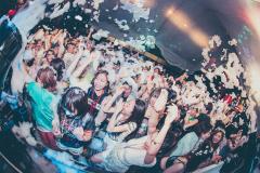 渋谷が“カリブの楽園”に「泡パラダイス」5万人動員人気パーティがパワーアップ