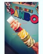 世界初！食べ歩きができる“串パンケーキ”が登場♡