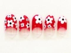 赤のネイルデザイン20選｜フレンチや花柄に赤を取り入れて女度UP！セルフネイルのやり方も