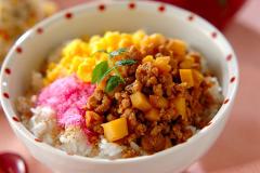 水煮タケノコを使うから簡単！ 「タケノコ入りそぼろご飯」