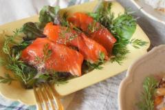 5分で完成！働く女子に嬉しい、簡単サーモンレシピ