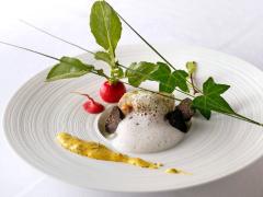 伝説のシェフが仕掛けるエンタメショーが楽しすぎ！『ひらまつ』グループの新イタリアン