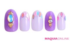 カラフルなリーフフレンチが彩る「パステルカラー」ネイル | lMAQUIA