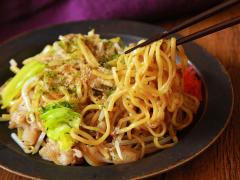 麺と具材は別々に炒めるのが正解！「焼きそば」をプロの味に変える7つのポイント