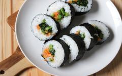 ごま油の風味で食欲アップ！ 韓国風のり巻き「たっぷり野菜のキムパ」【今日の時短ごはん