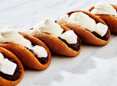 ふっわふわ食感がたまらない♡新感覚の生どら焼きをチェック！