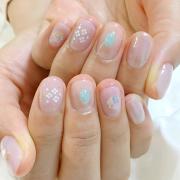 ベストチャンスはすぐそこに！梅雨にぴったりなおしゃれネイル