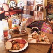 まるで映画のワンシーン！イギリス気分を味わえるカフェ「キャプテンクック」