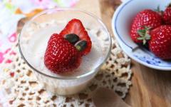 材料は3つだけ！ 15分でできる体に優しいおやつ「甘酒豆乳プリン」【今日の時短ごはん Vo