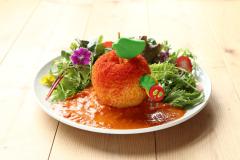 「はらぺこあおむしカフェ」にピラフやケーキの新メニュー、初夏にぴったりの爽やかな彩