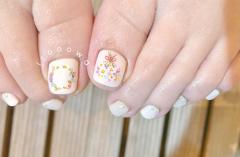 春色サンダルに合う♡ペールカラーのフットネイルデザイン集