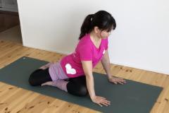 「寝る前5分ストレッチ」で骨盤歪みを整え、痩せ体質にリセット！